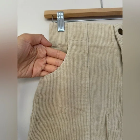 Hammies Women’s Corduroy Shorts Size 26 - Picture 2 of 8